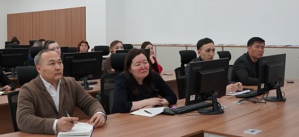 Жас архившілерге құжаттарды сараптау бойынша оқыту семинары өтті фото галереи 5